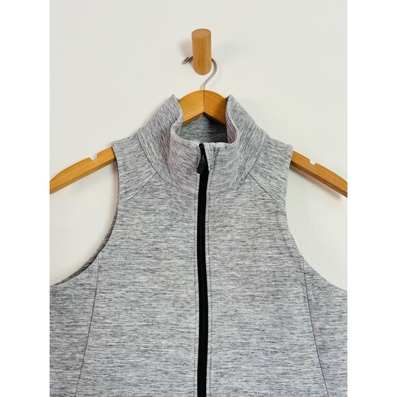 Lululemon Going Places Heathered Grey Women's Vest Sz 4 - Picture 4 of 12
